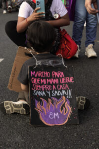 Mujeres: rememorando luchas en medio de la inequidad