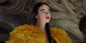 “Poor Things”, más allá de la pantalla y de la mujer