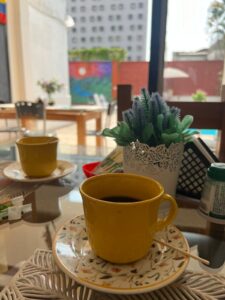 Del tinto al barista: la evolución del café colombiano